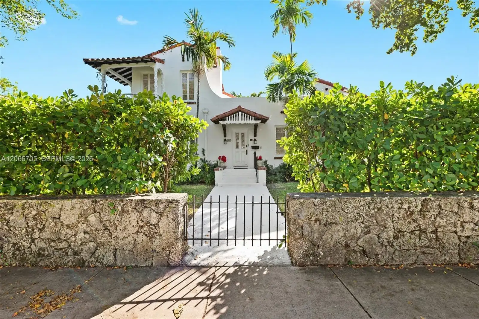 36 Phoenetia Ave, Coral Gables FL 33134 photo 4