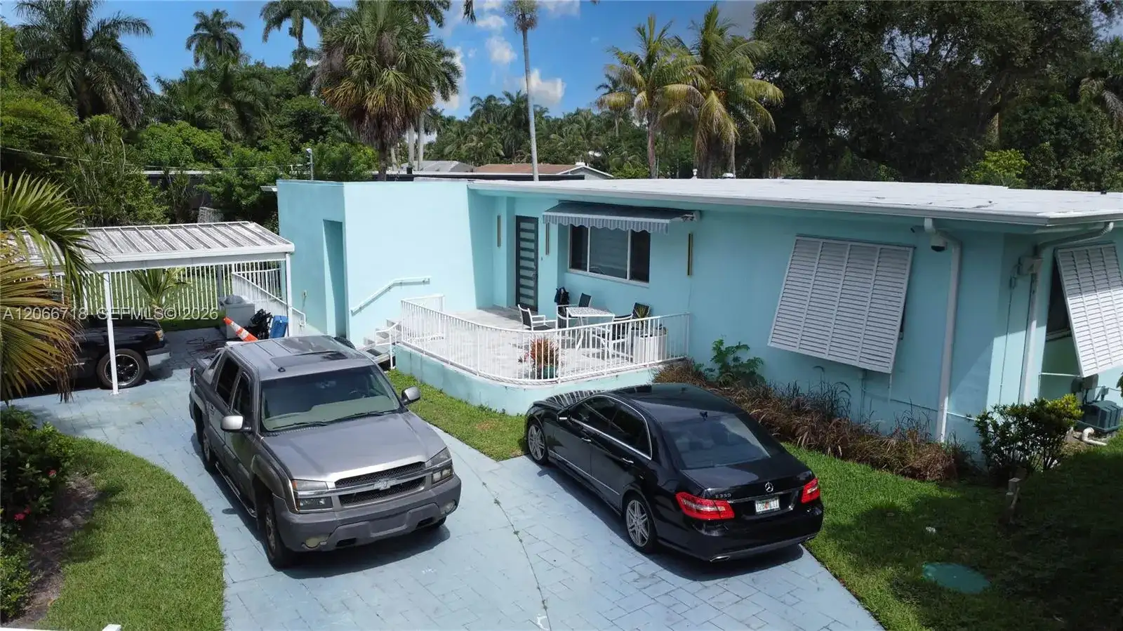 405 NE 150th St, Miami FL 33161 photo 2