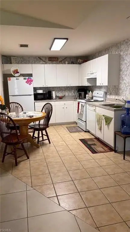 4602 SW 28TH # 1, Lehigh Acres FL 33973 photo 4