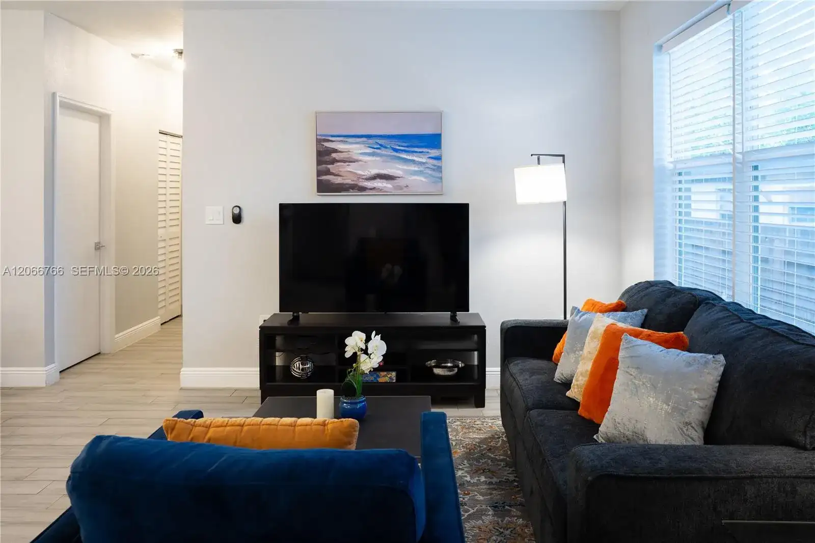 837 NW 14th Way, Fort Lauderdale FL 33311 photo 4