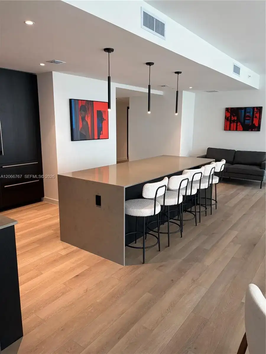 20 NE 11 Street # 1701, Miami FL 33132 photo 3