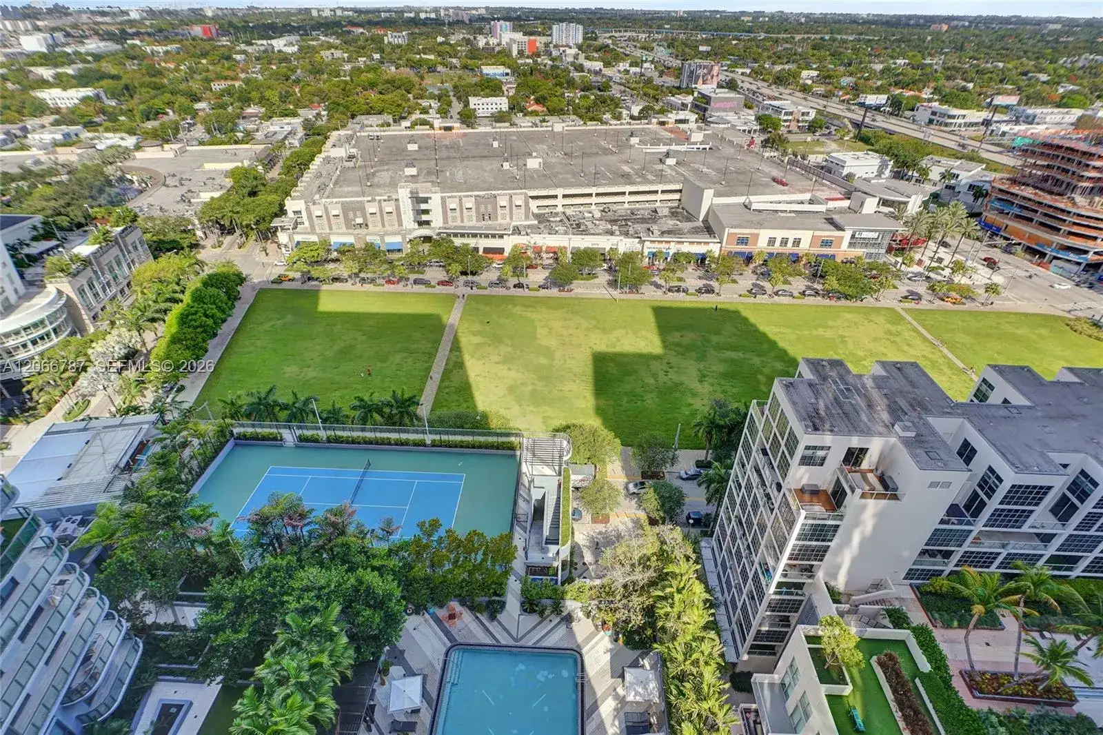 121 NE 34th St # 2310, Miami FL 33137 photo 5