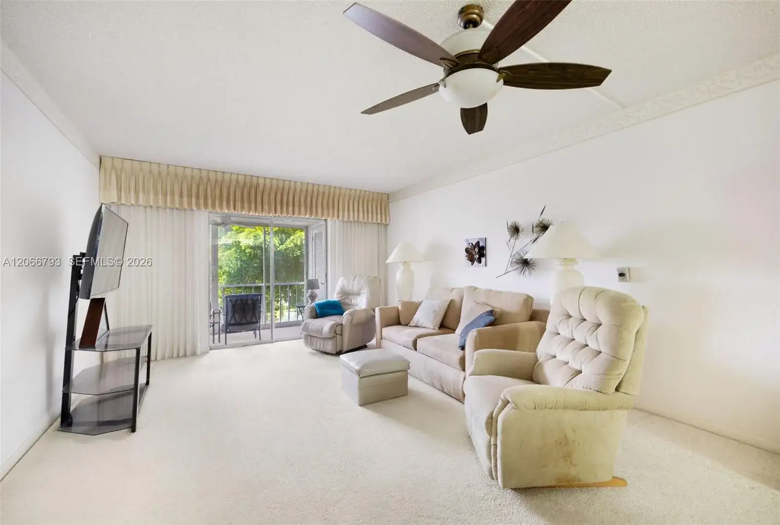 750 SE 6th Ave # 322, Deerfield Beach FL 33441 photo 2