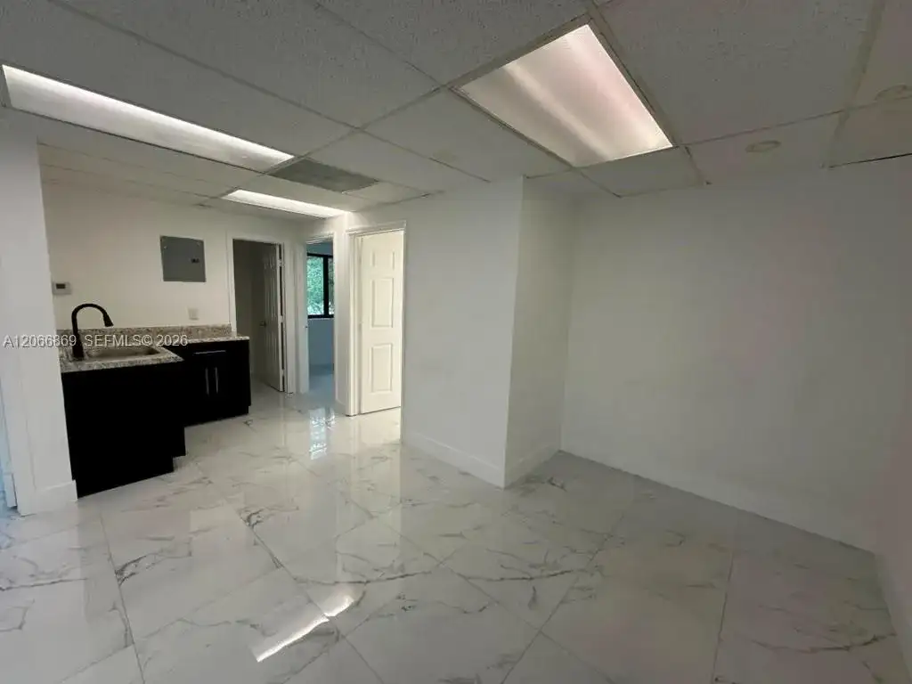 4485 Stirling Rd # 208, Dania Beach FL 33314 photo 5