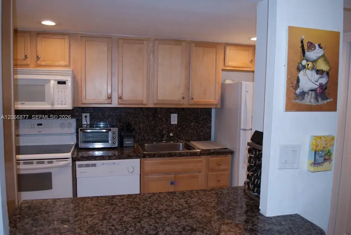290 Sunrise Dr # 205, Key Biscayne FL 33149 photo 4