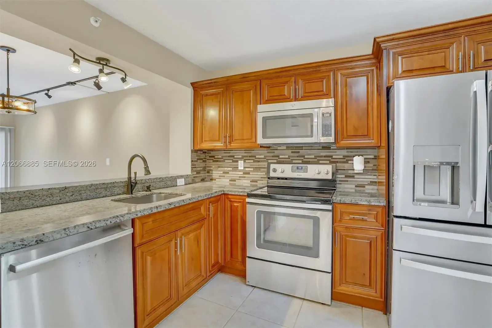 9537 Weldon Cir # I109, Tamarac FL 33321 photo 4