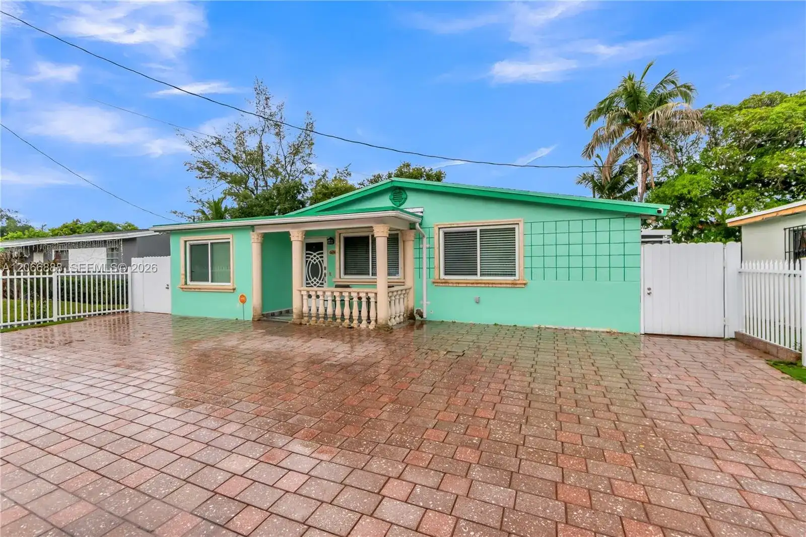 1490 NE 151st Ter, North Miami Beach FL 33162 photo 2