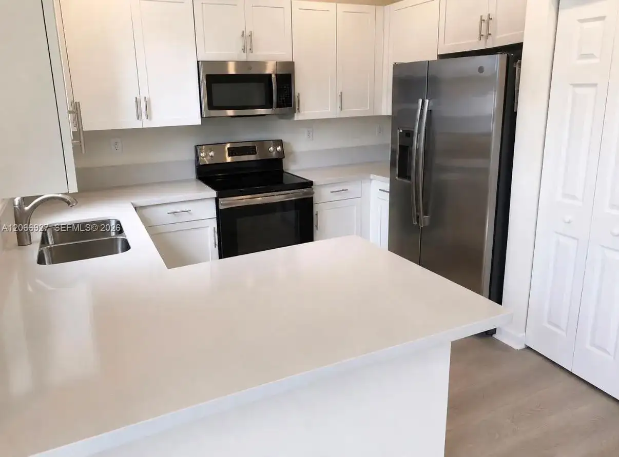 3428 W 106th St # 3428, Hialeah FL 33018 photo 4