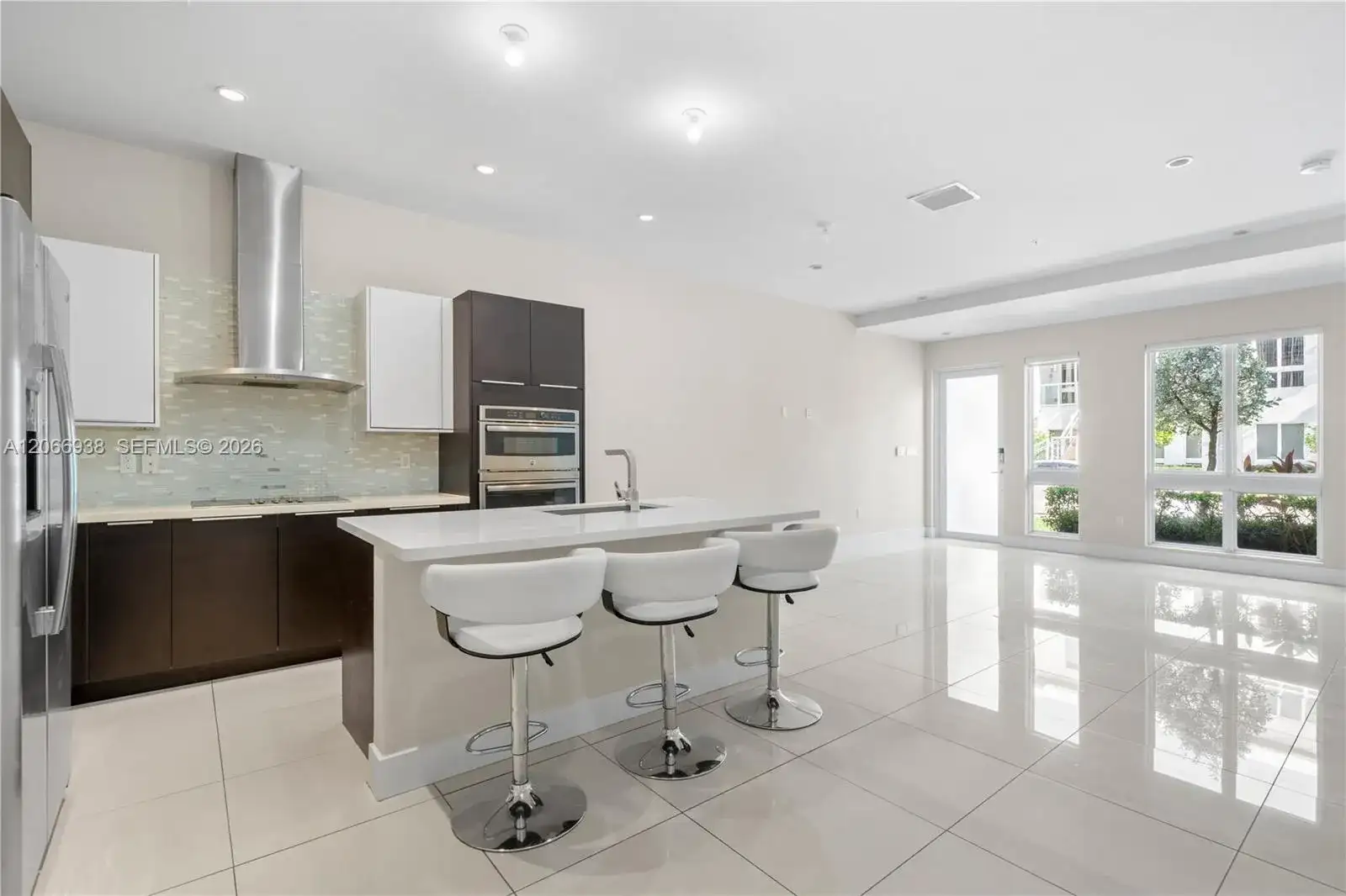 10280 NW 63rd Ter # 104, Doral FL 33178 photo 4
