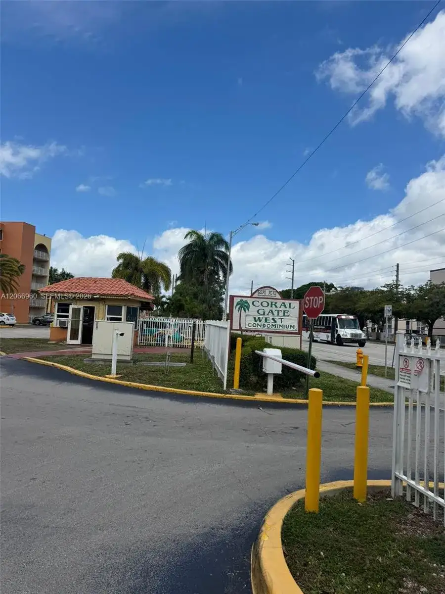 6970 NW 186th St # 212, Hialeah FL 33015 photo 5