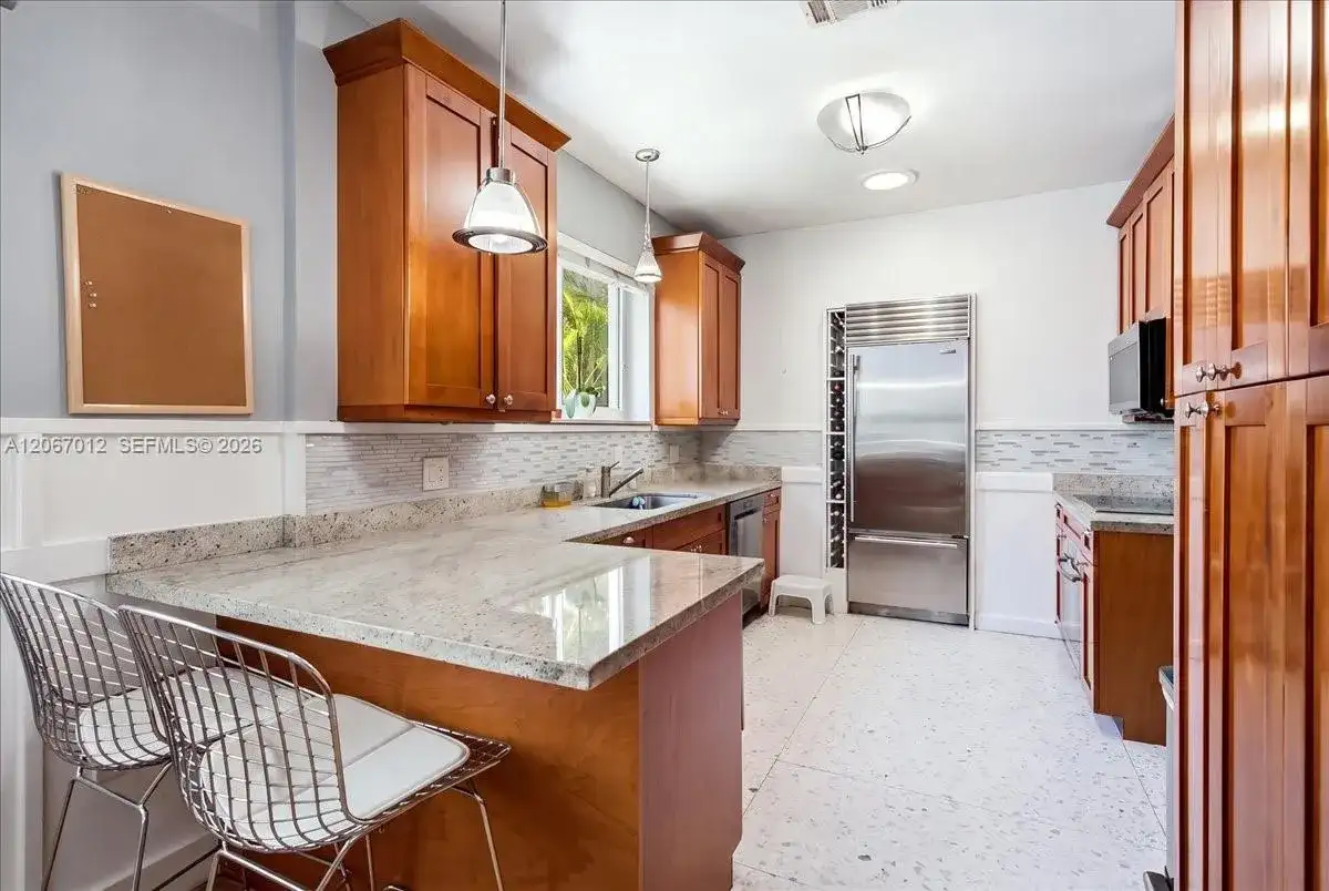155 SW 28th Rd, Miami FL 33129 photo 5