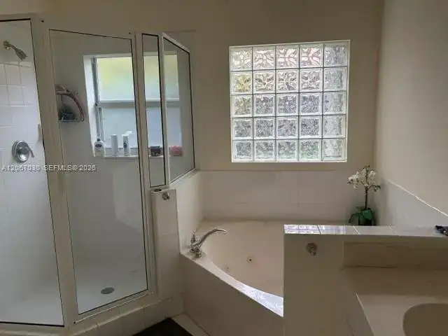 11351 NW 64th Ter, Doral FL 33178 photo 3
