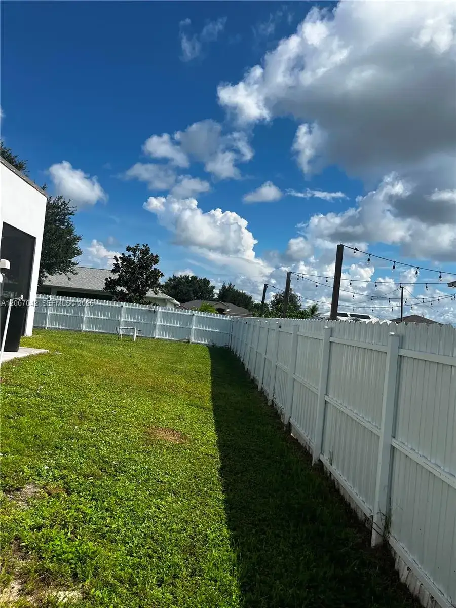 2001 NW EMBERS TERR, Cape Coral FL 33993 photo 4