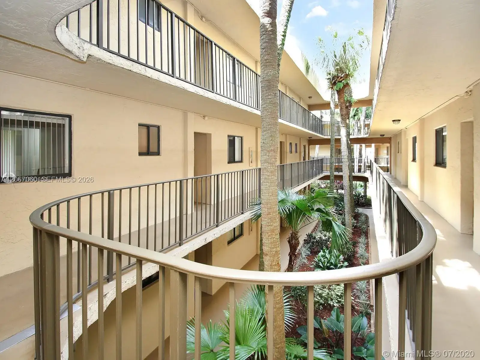 8065 SW 107th Ave # 201, Miami FL 33173 photo 5