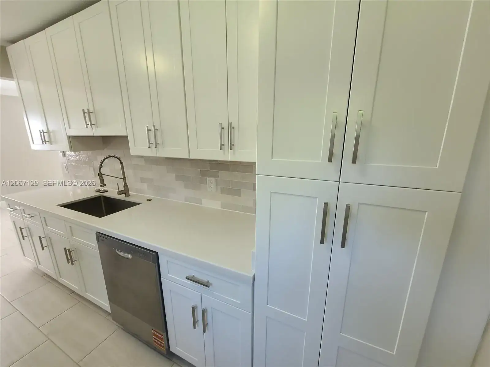 1240 NE 207th Ter, Miami FL 33179 photo 2
