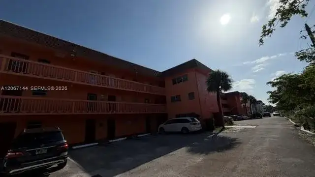 251 NE 187th St # 803, Miami FL 33179 photo 2