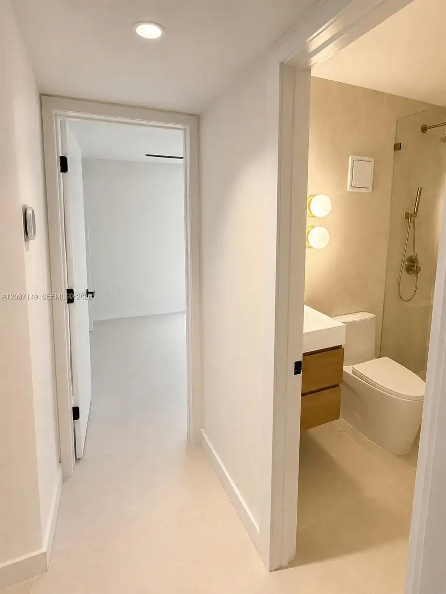 1220 Euclid Ave # 2, Miami Beach FL 33139 photo 5