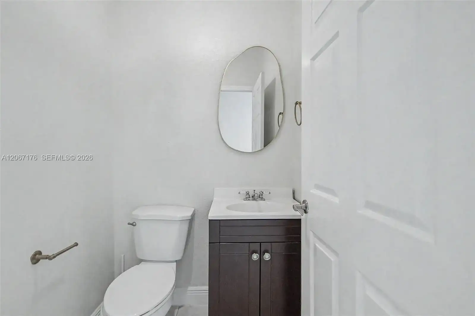2945 Coconut Ave # 1, Miami FL 33133 photo 5