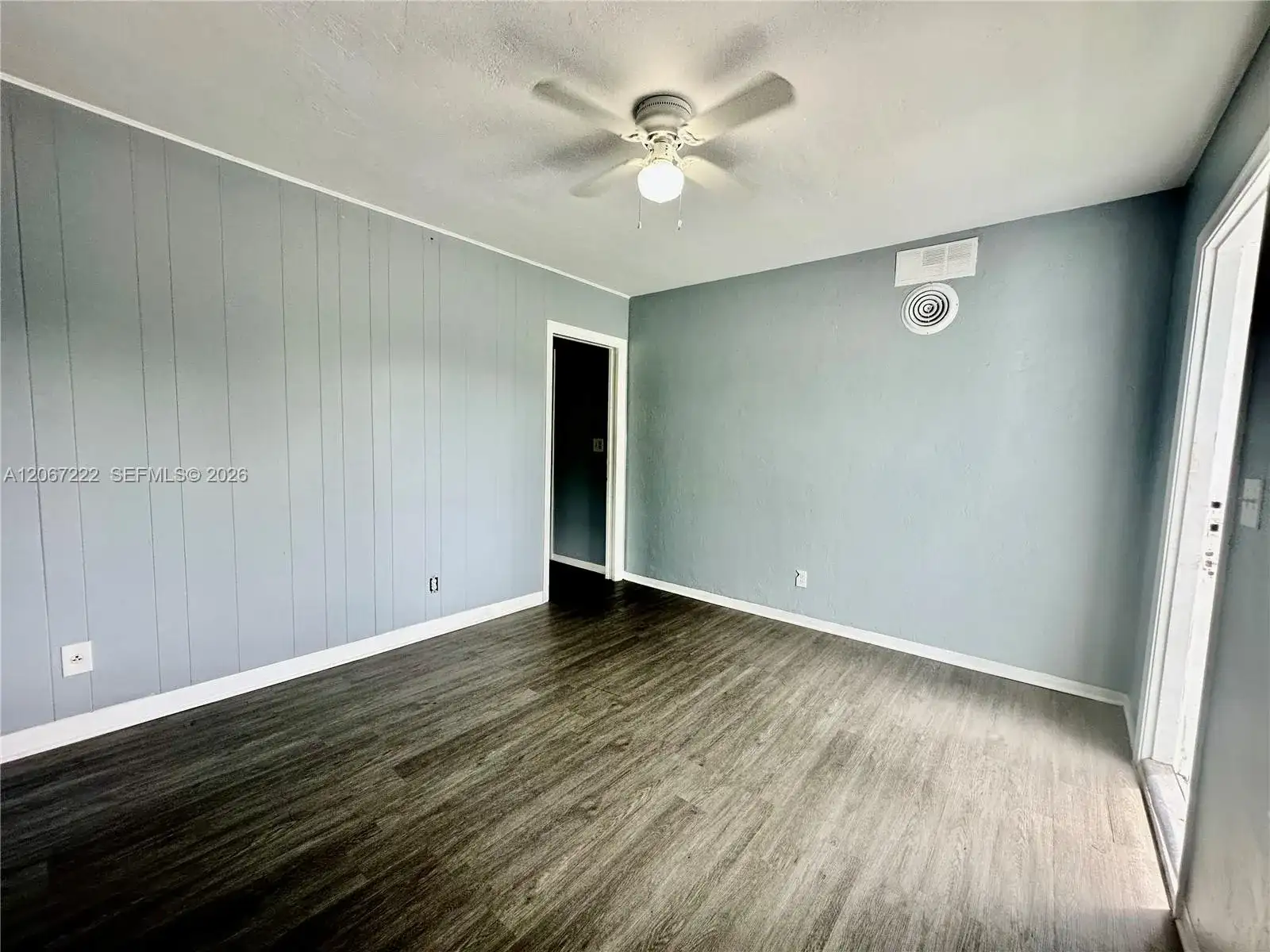 1260 NE 115th St # 4, Miami FL 33161 photo 3