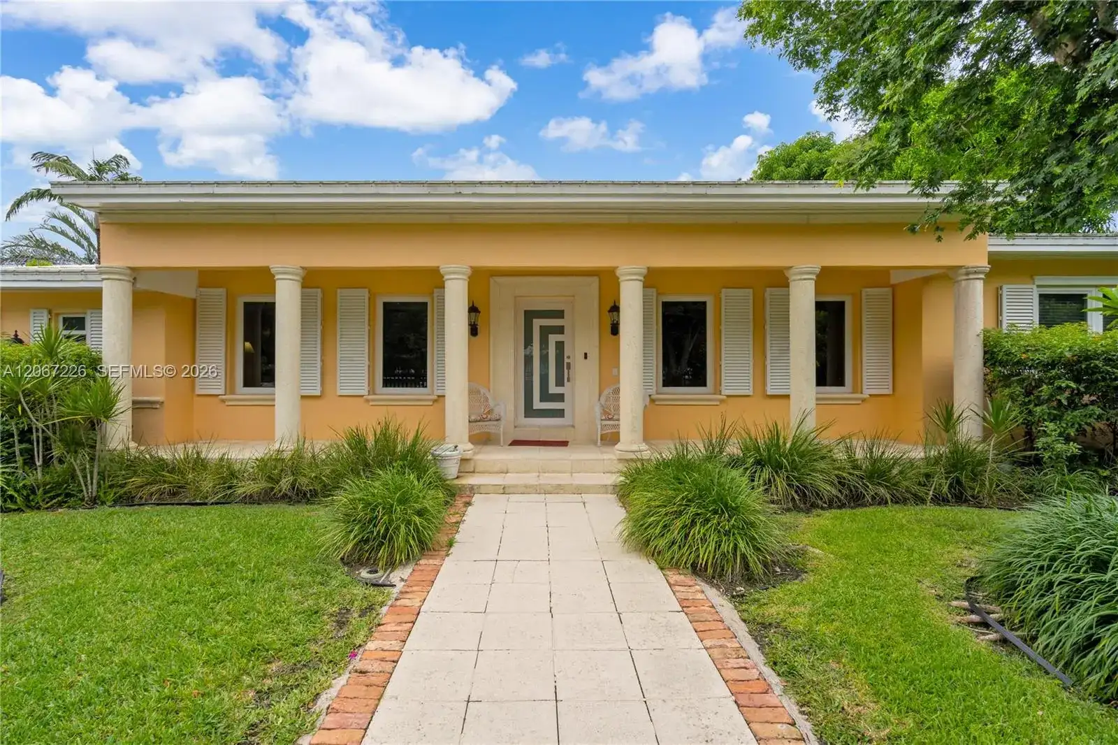 6605 Maynada St, Coral Gables FL 33146 photo 5