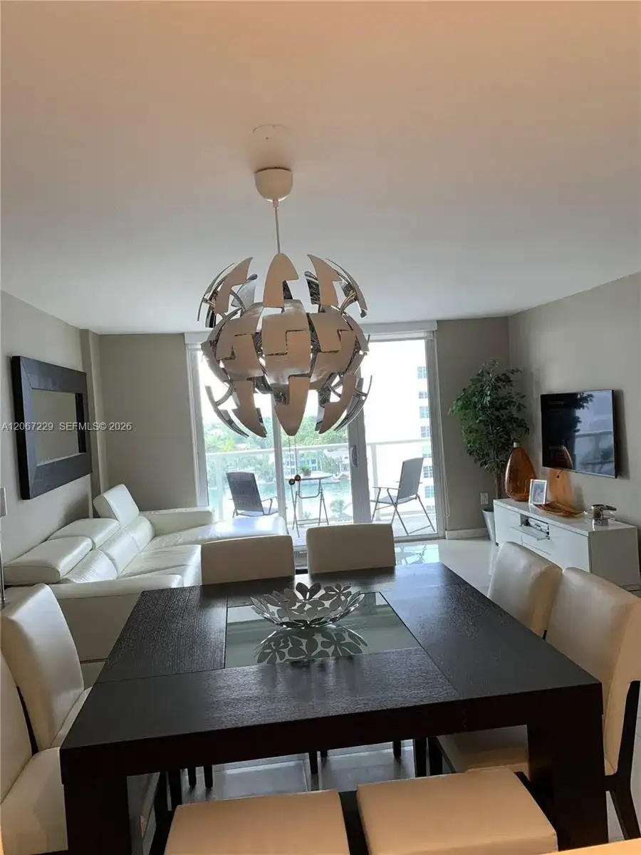 5701 Collins Ave # 1003, Miami Beach FL 33140 photo 2