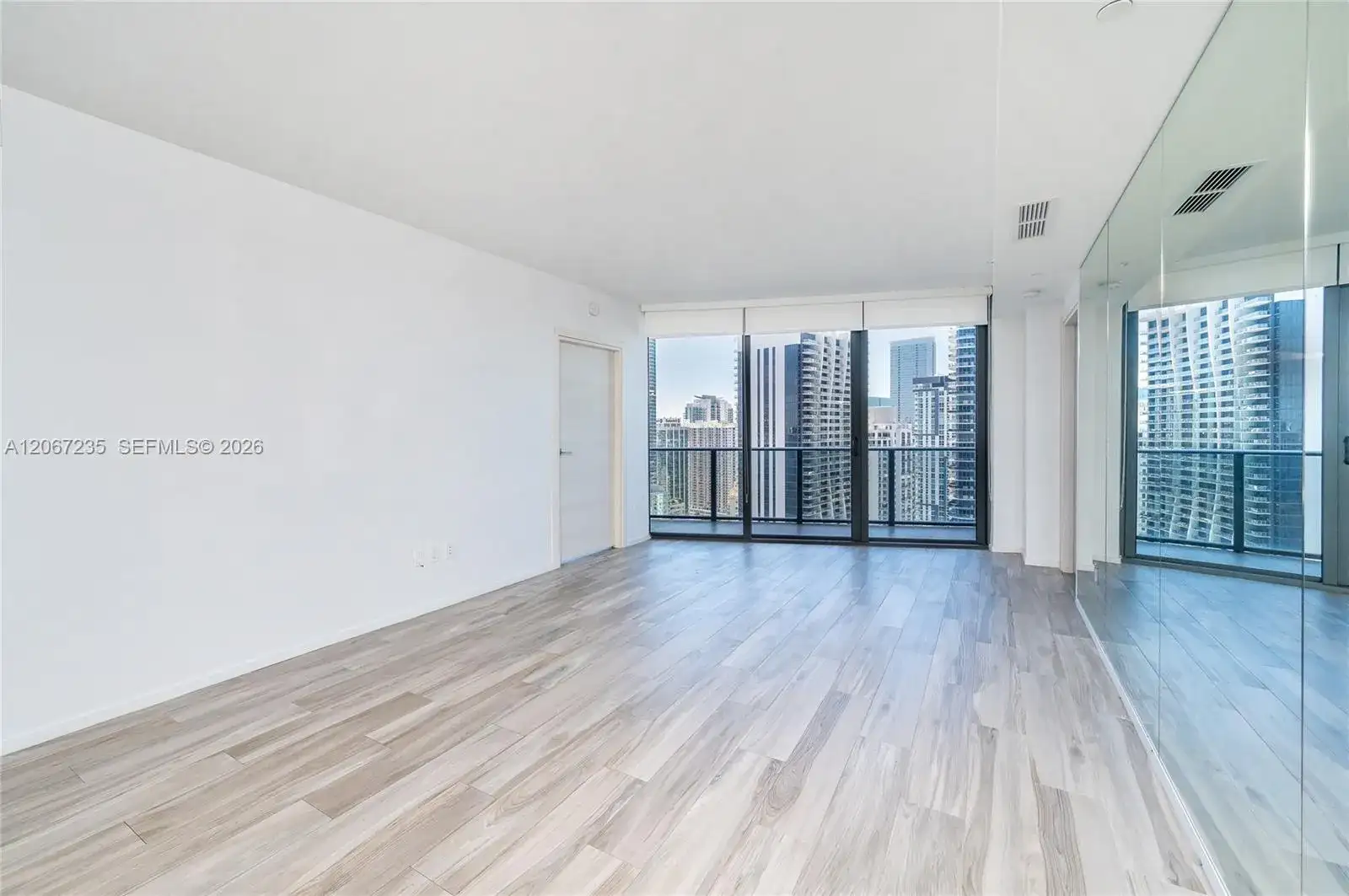 801 S Miami Ave # 3602, Miami FL 33130 photo 5