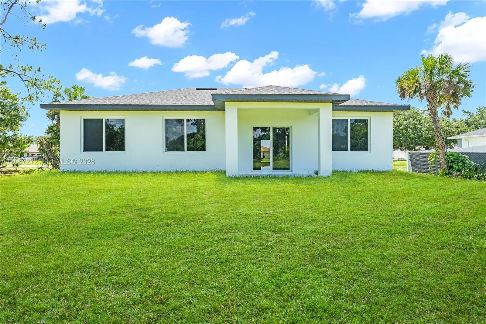 718 718 Robert AVE, Lehigh Acres FL 33936 photo 3