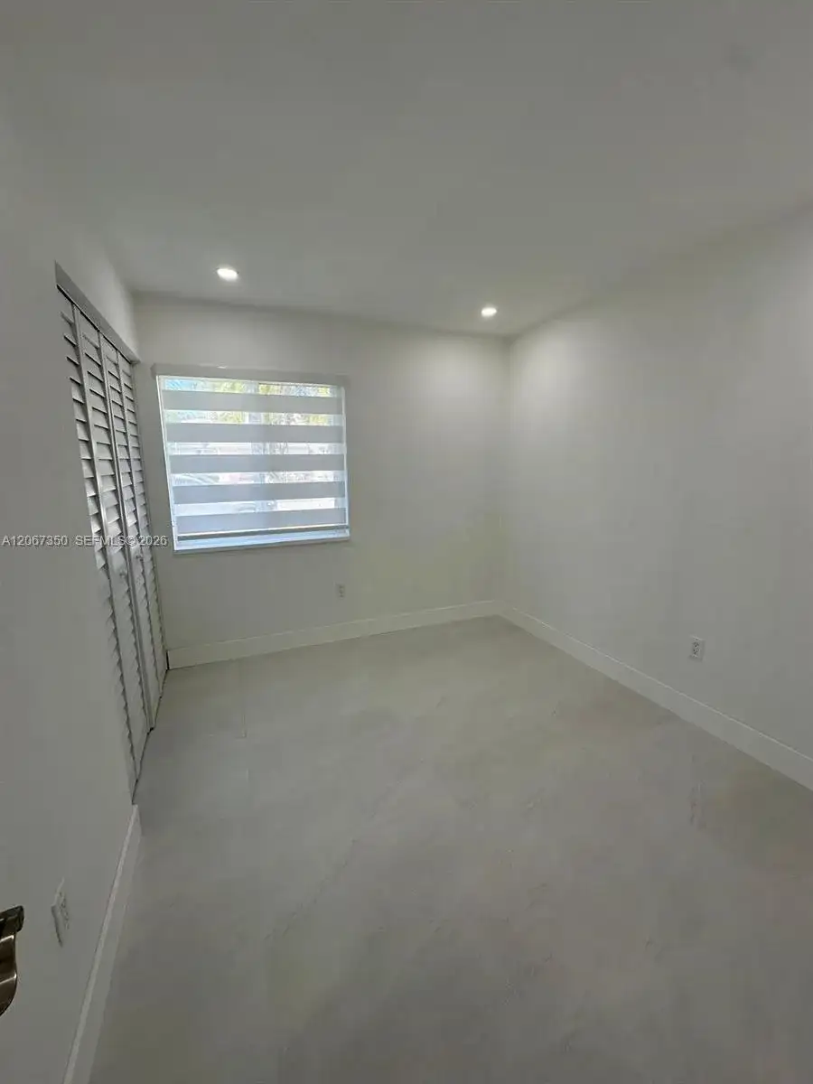 20926 SW 124th Ave Rd, Miami FL 33177 photo 5