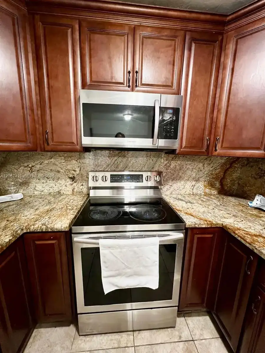 6023 SW 69th St # 78, South Miami FL 33143 photo 2