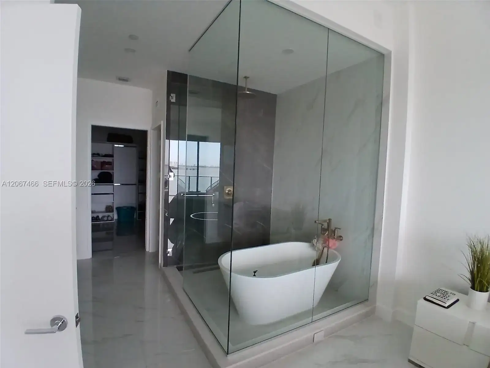 700 NE 24th St # A, Miami FL 33137 photo 5