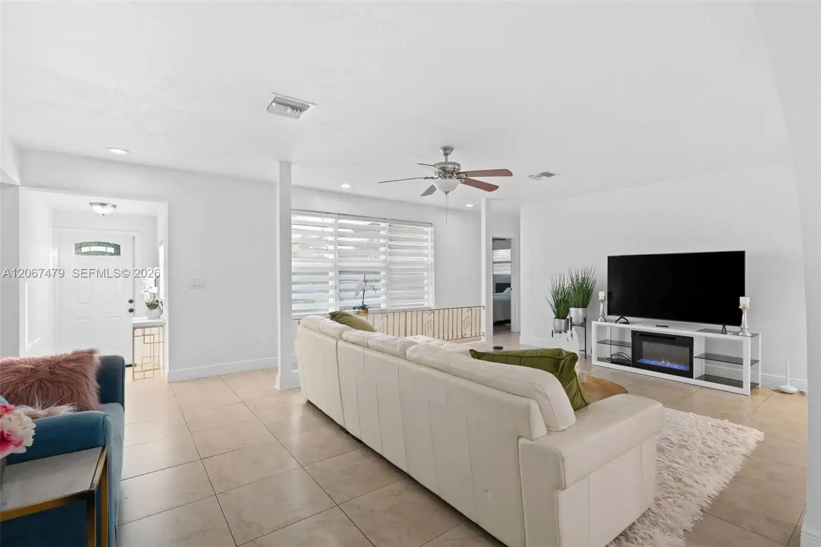 2819 Cleveland St, Hollywood FL 33020 photo 5