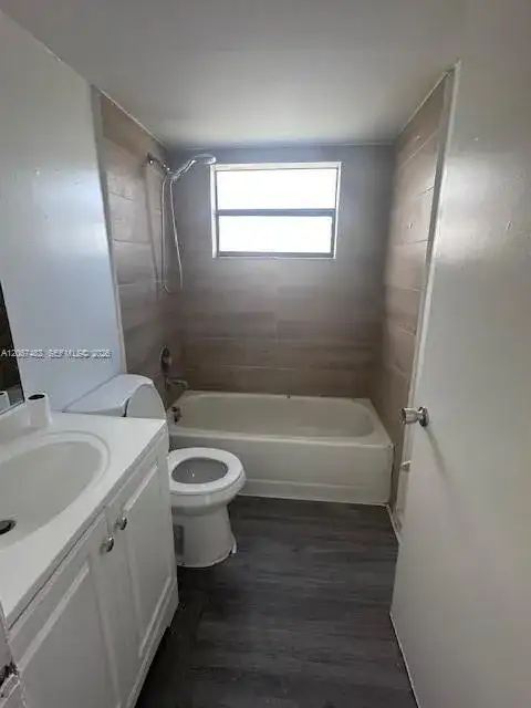 20735 NE 8th Ct # 12, Miami FL 33179 photo 4