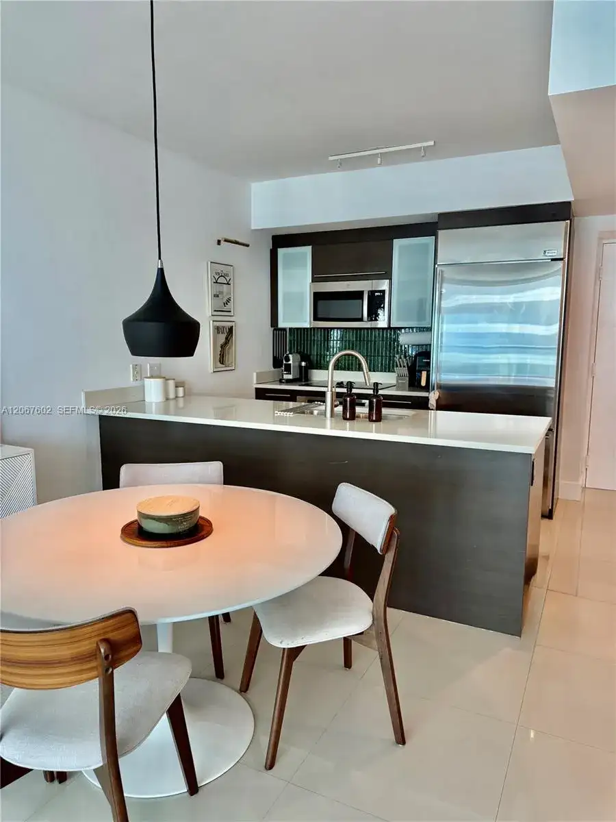 500 Brickell Ave # 2706, Miami FL 33131 photo 3