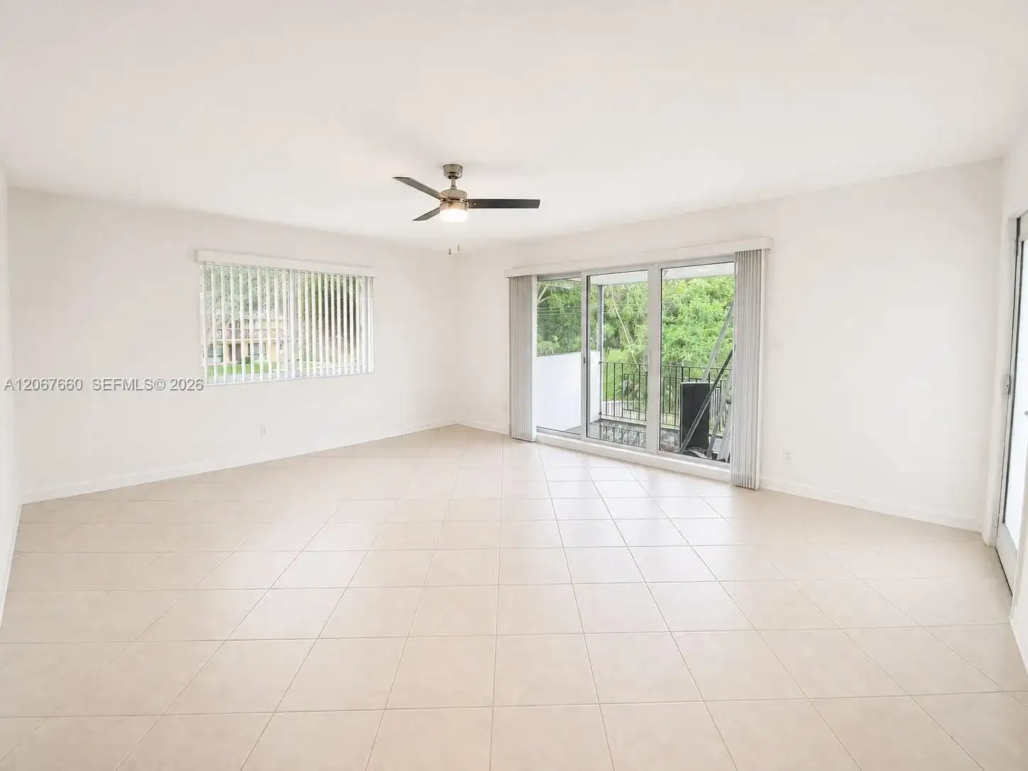 500 E Country Club Cir # 4, Plantation FL 33317 photo 5