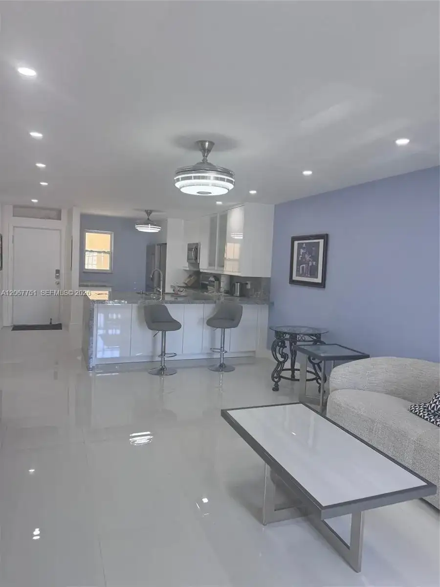 410 SE 2nd St # 223, Hallandale Beach FL 33009 photo 3