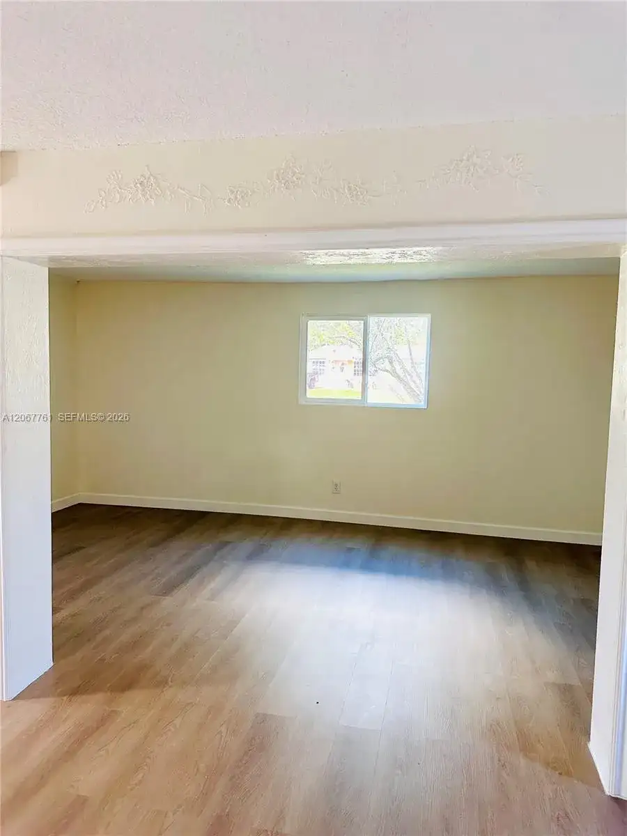 1921 SW 48th Ave, Fort Lauderdale FL 33317 photo 5