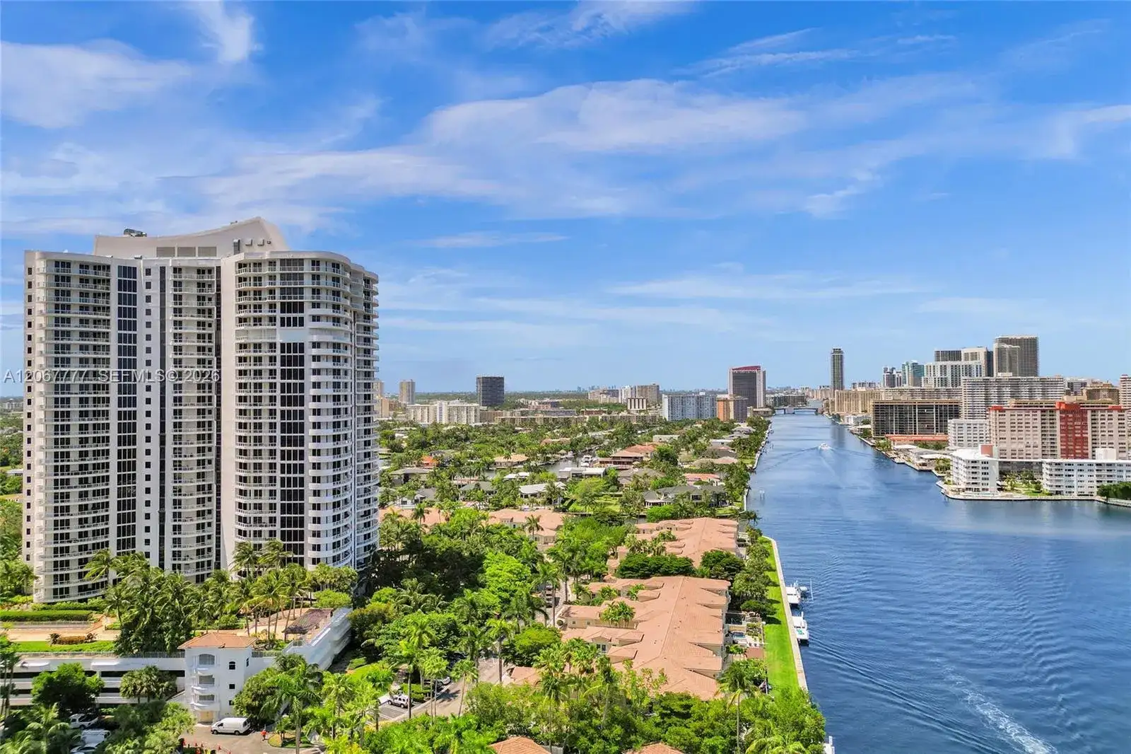 21200 Point Place # 403, Aventura FL 33180 photo 3