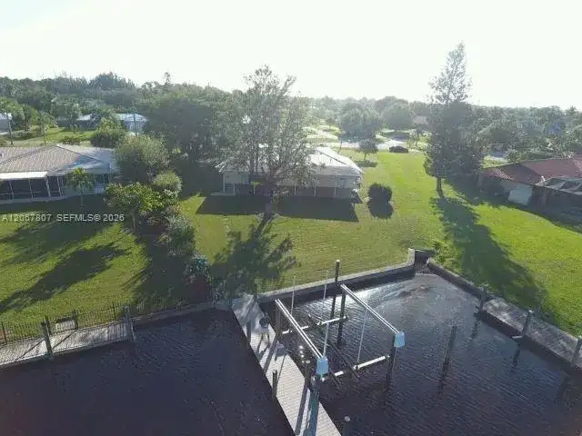 2472 NW Everglades Blvd, Stuart FL 34994 photo 2