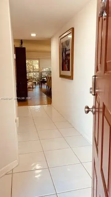 950 SW 138th Ave # 314B, Pembroke Pines FL 33027 photo 4