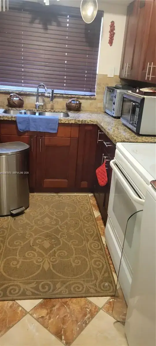 1743 NE 141st St, North Miami FL 33181 photo 4