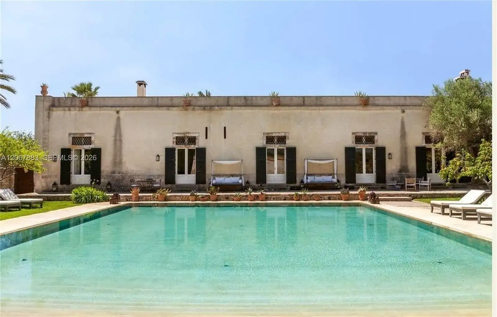 1 Ruffano Italy, FL photo 4