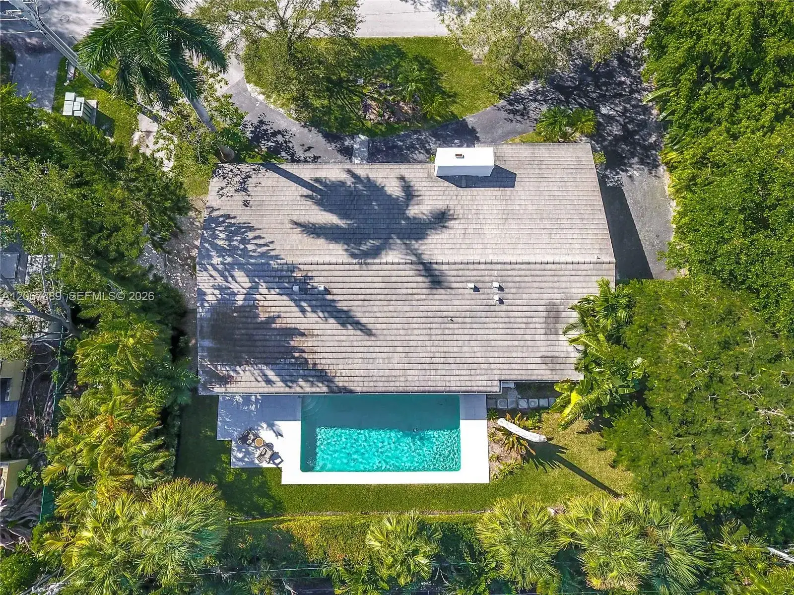 19 W Sunrise Ave, Coral Gables FL 33133 photo 3