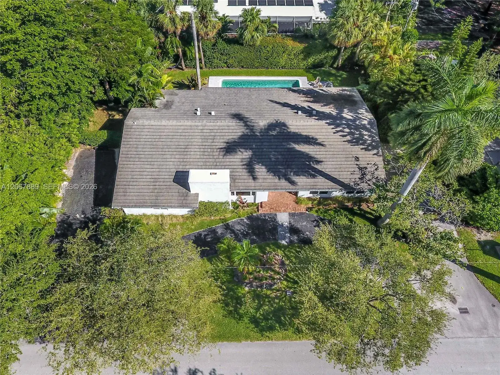 19 W Sunrise Ave, Coral Gables FL 33133 photo 4