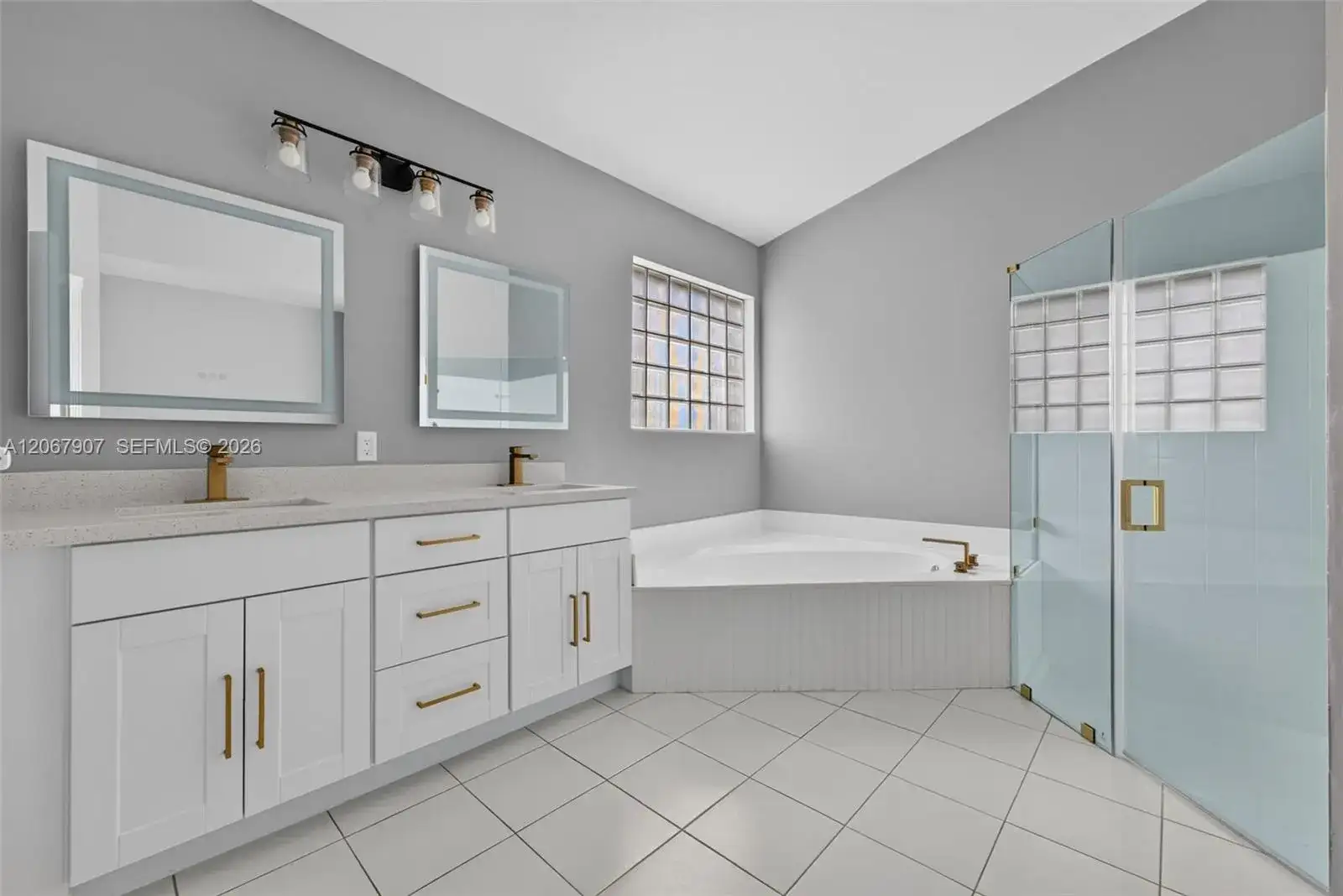 10471 S Utopia Cir S, Boynton Beach FL 33437 photo 5