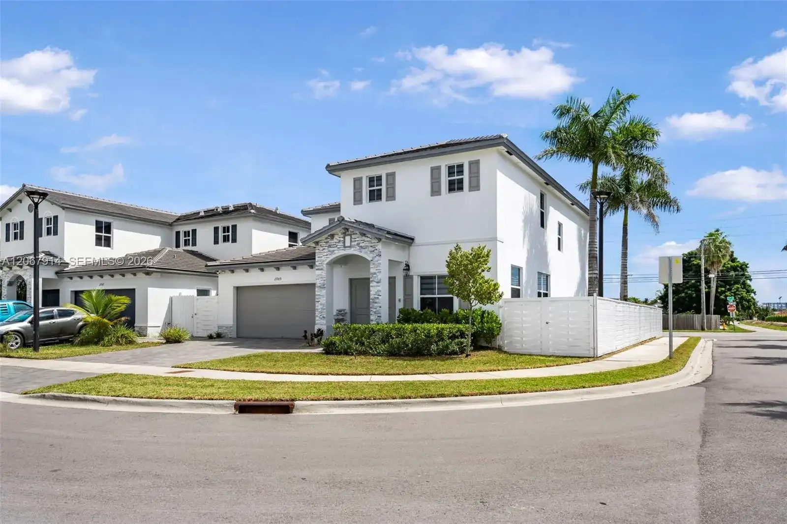 21189 SW 127th Ct, Miami FL 33177 photo 3