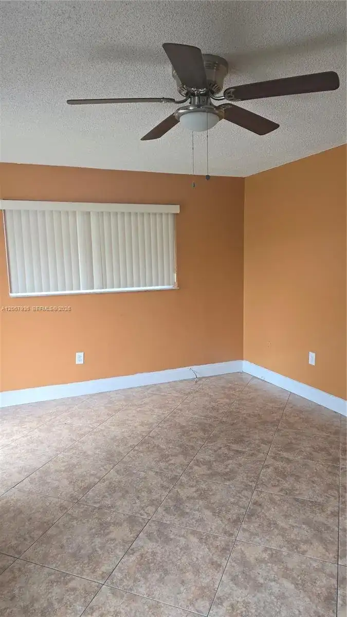 1163 NE 111th St # 2, Miami FL 33161 photo 2