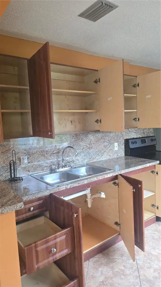1163 NE 111th St # 2, Miami FL 33161 photo 3