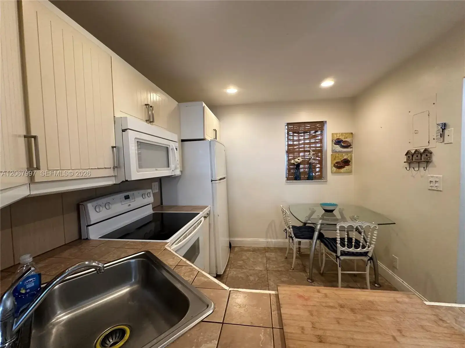 410 SE 2nd St # 115, Hallandale Beach FL 33009 photo 4