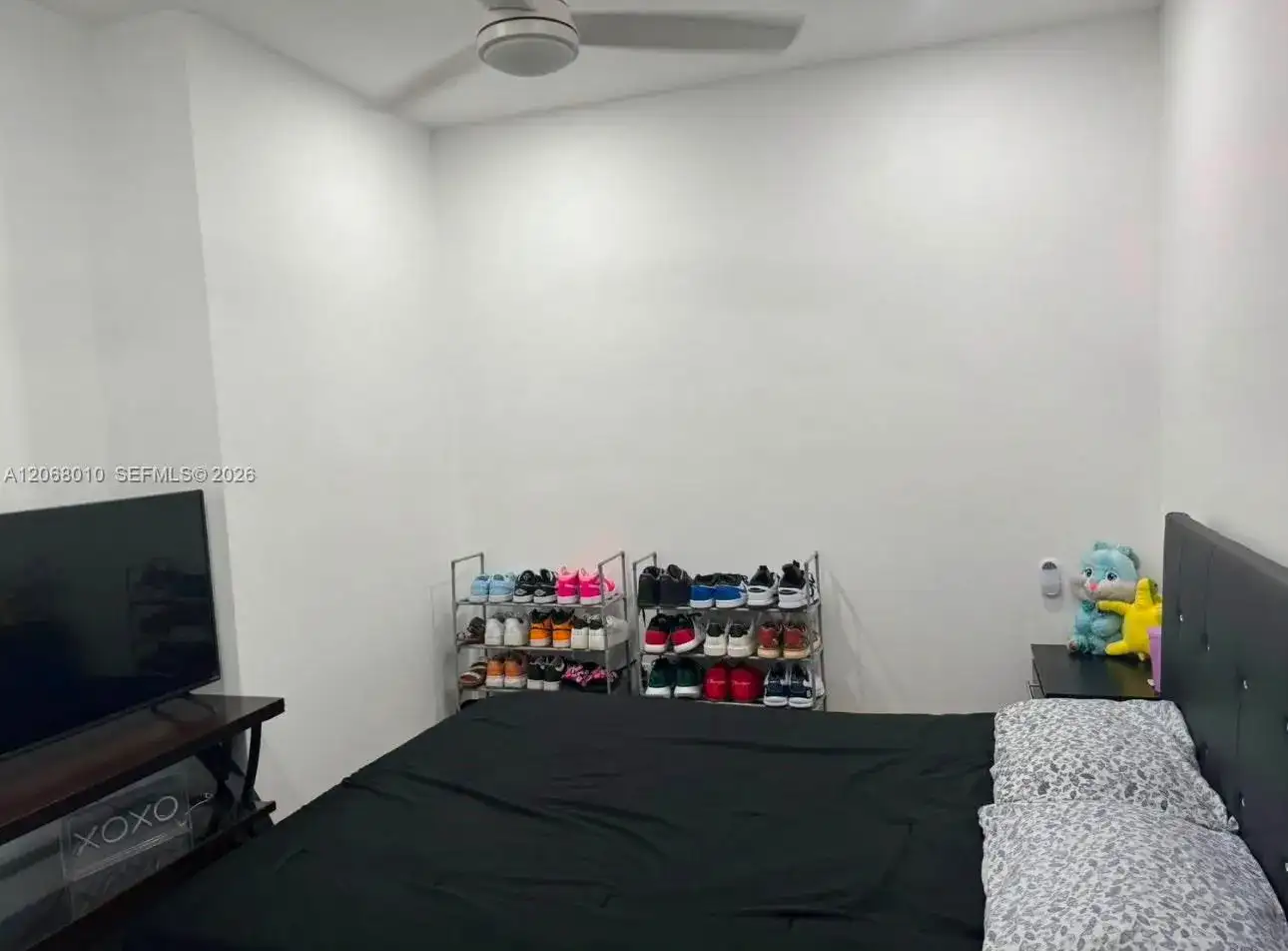 14660 SW 86th St # 1, Miami FL 33183 photo 2