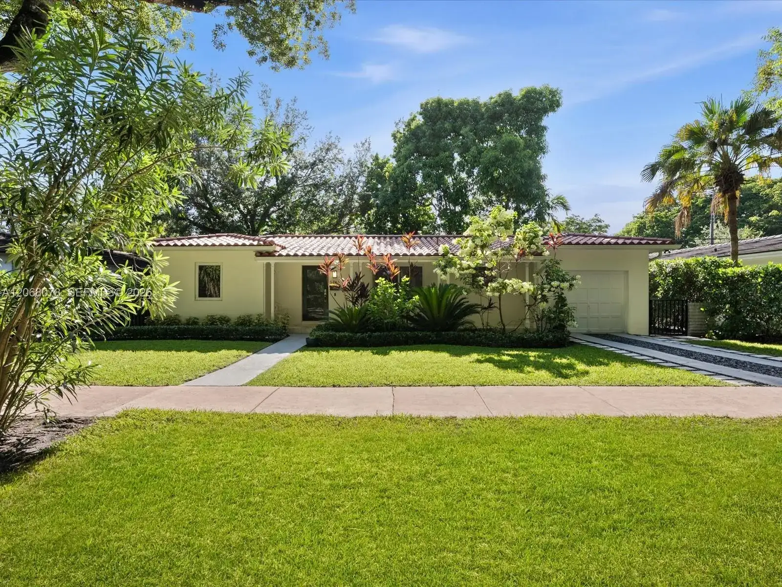 5406 S Le Jeune Rd, Coral Gables FL 33146 photo 3